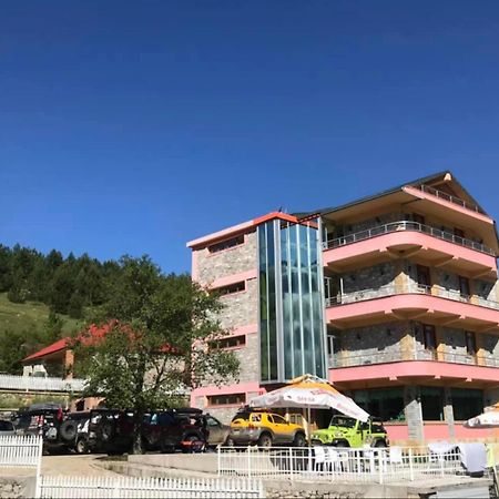 Lura Hotel Fushe-Lure Esterno foto
